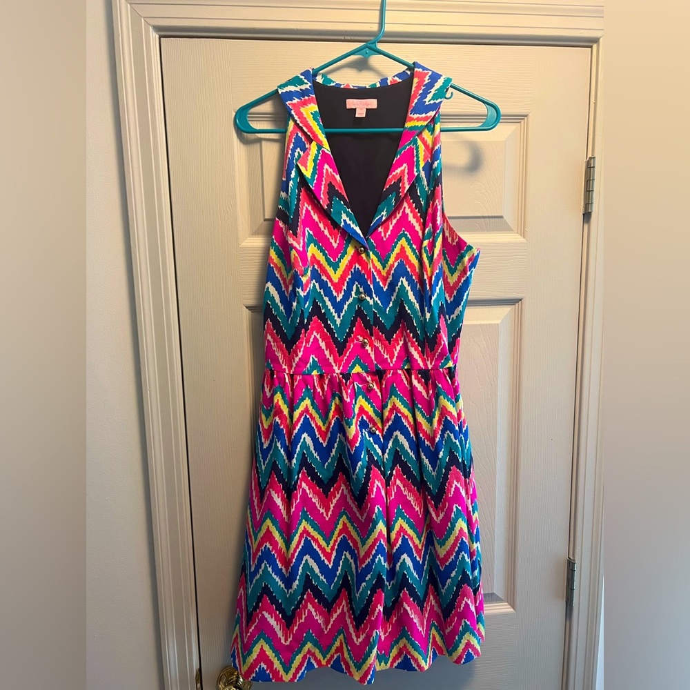 Lilly zigzag print dress size 10